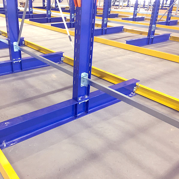 Guide rails for heavy cantilever racks